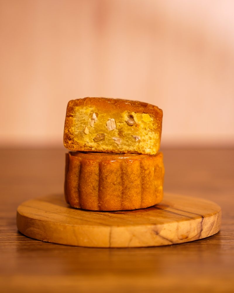 Mung Bean and Sunflower Seeds mooncake