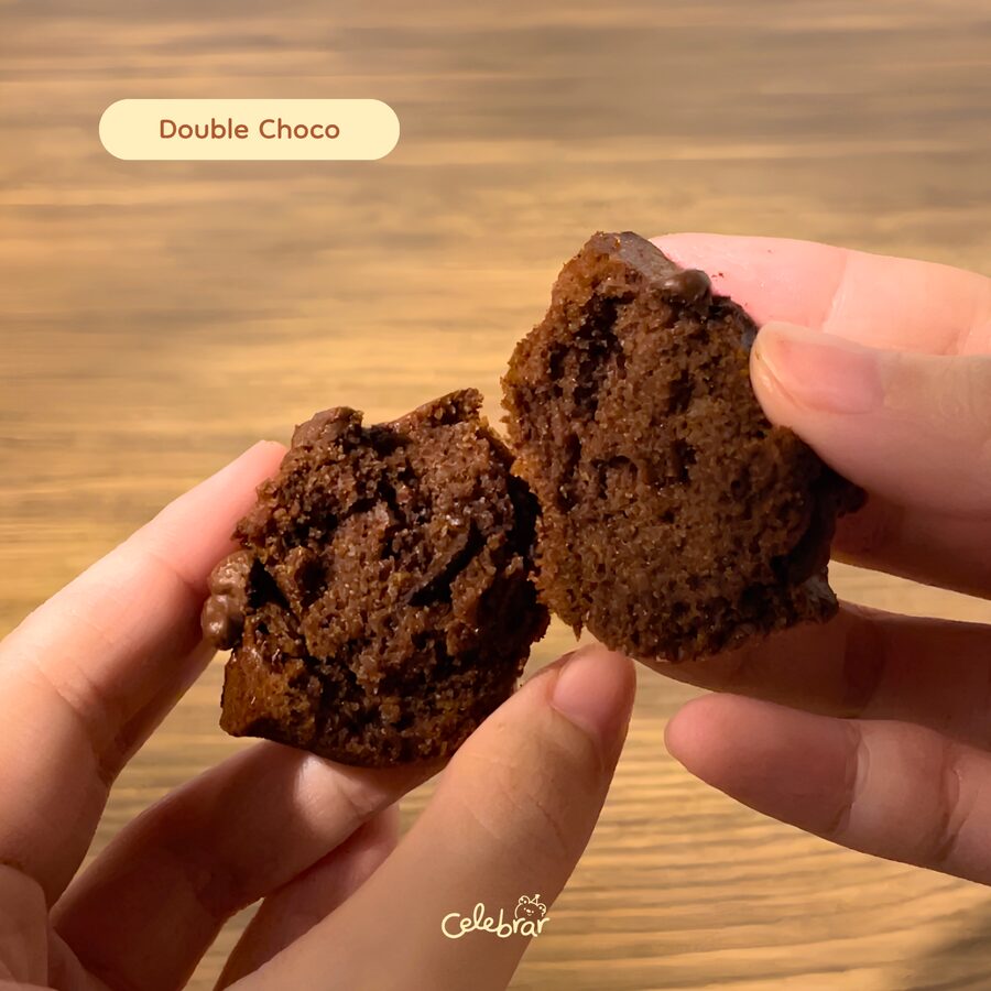 Double Choco madeleine cross-section